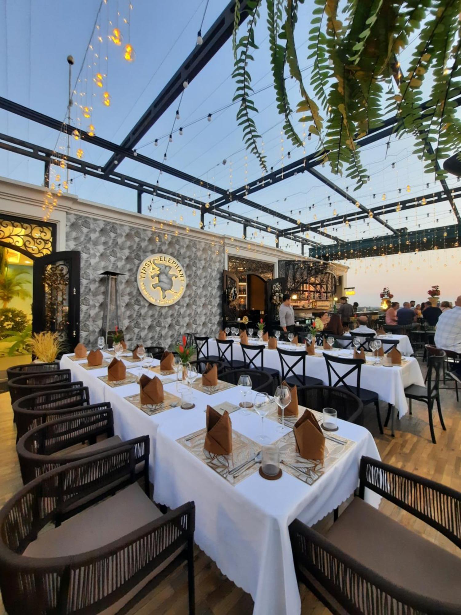 Surestay Hotel By Best Western Vientiane Exterior photo